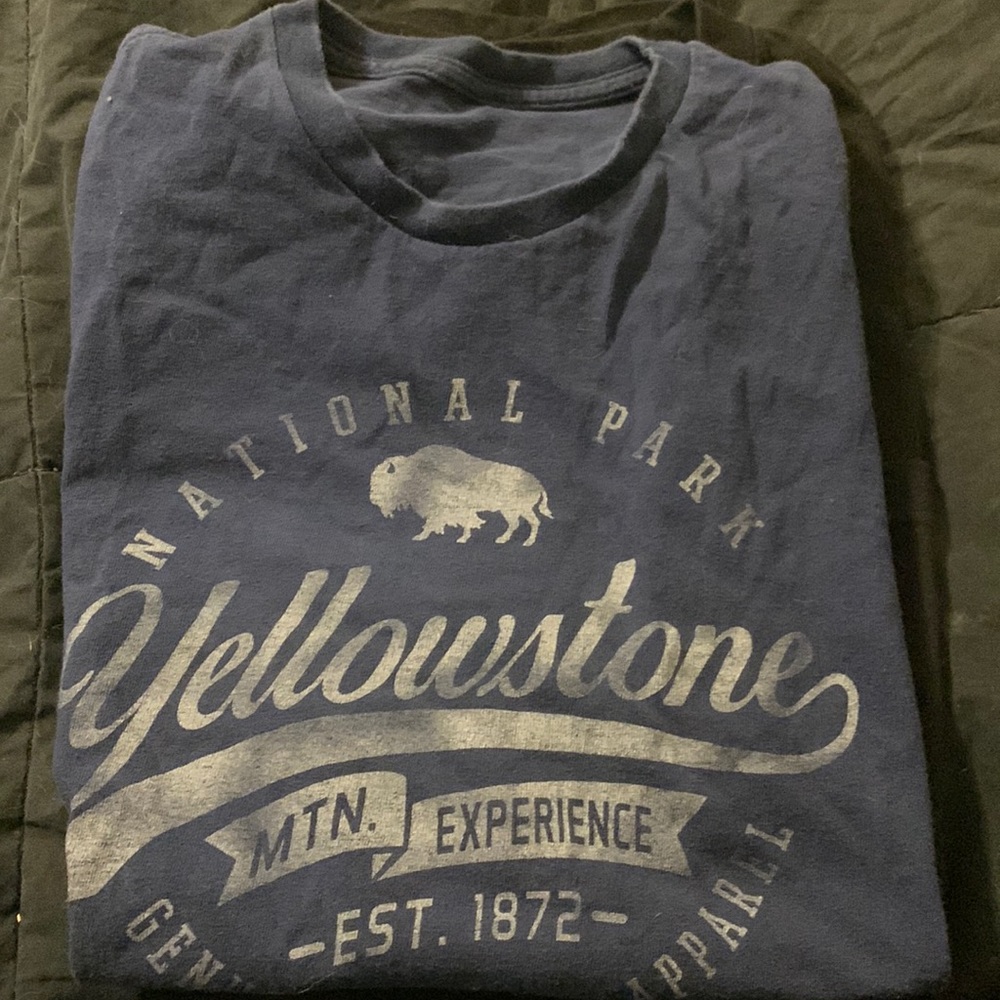Yellowstone tshirt